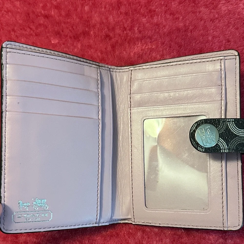Coach Black and White Patterned Wallet - Picture 3 of 6